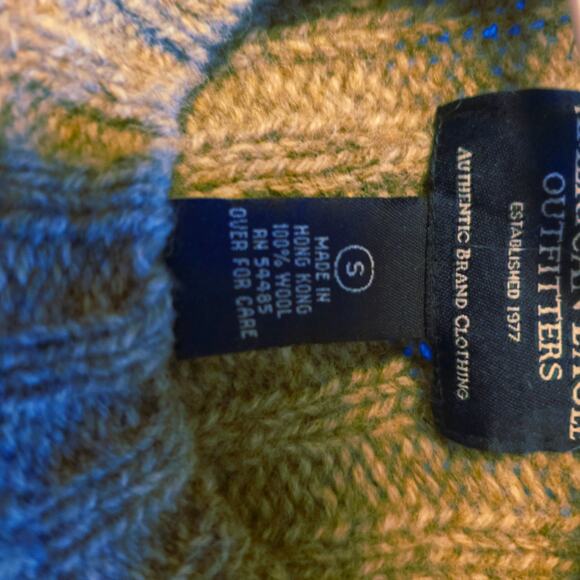 Vintage American Eagle Outfitters wool cable knit fishermans sweater small mens - Picture 6 of 6